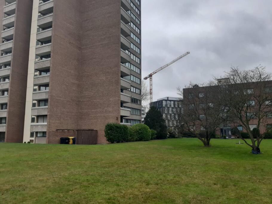 Gemutlich Und Moderne Wohnung In Dusseldorf Exterior photo