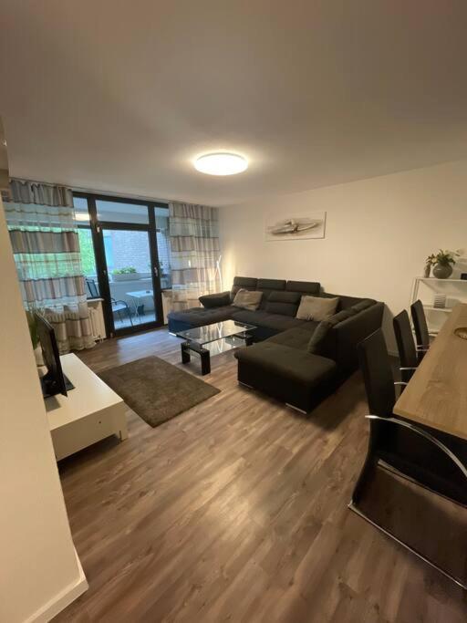 Gemutlich Und Moderne Wohnung In Dusseldorf Exterior photo